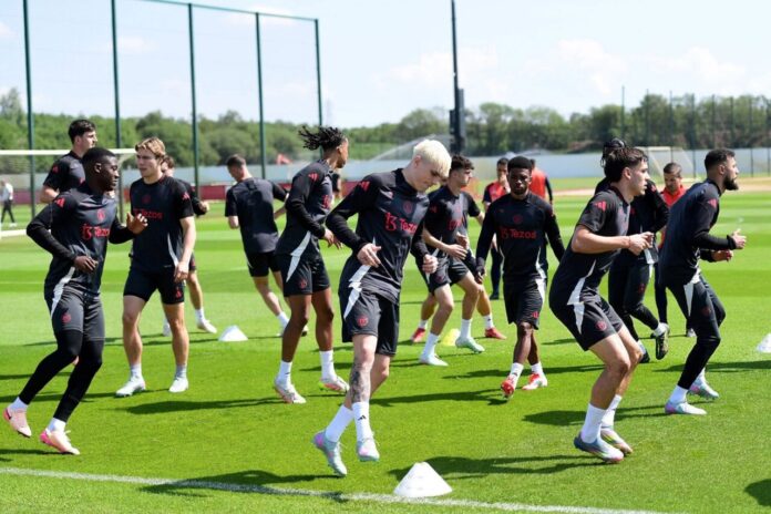 Manchester United training ahead of Europa final2