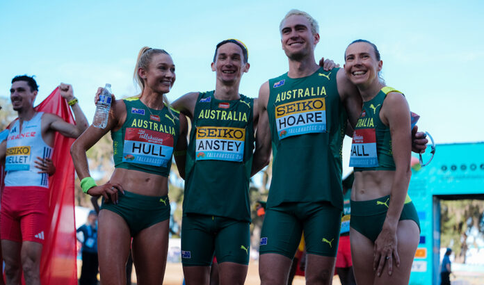 Australia wins mixed relays