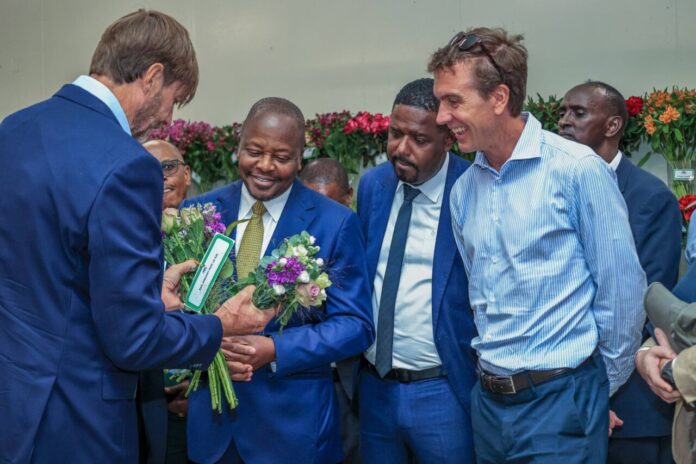 Mutahi Kagwe in Naivasha