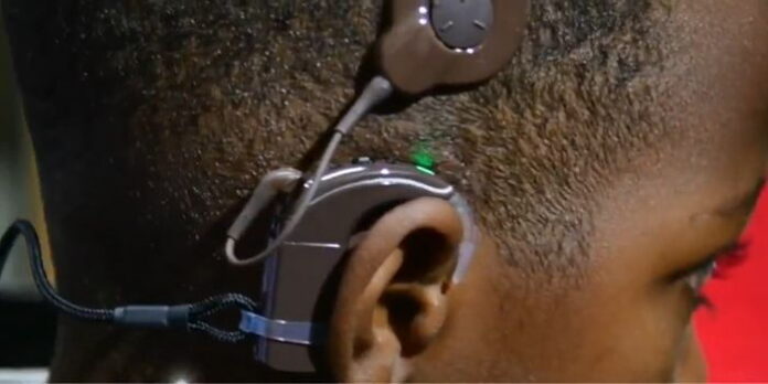 boy-with-hearing-aid