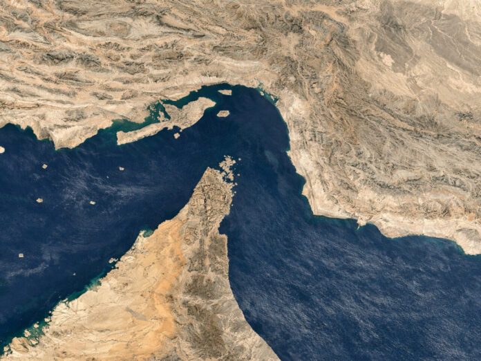 strait-hormuz-traffic-near-standstill-despite-us-iran-ceasefire-only