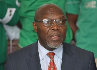 High Court Temporarily Reinstates Gor Mahia Chairman Ambrose Rachier