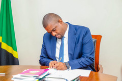 Tanzania’s Ruling Party Expels Former VP Nchimbi, Backs Energy Minister as Replacement Tanzania's Ruling Party Expels Former VP Nchimbi, Backs Energy Minister as Replacement