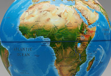 UN Backs Proposal to Correct World Map Distortions, Giving Africa More Accurate Size UN Backs Proposal to Correct World Map Distortions, Giving Africa More Accurate Size