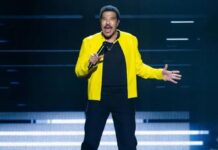Lionel Richie Hospitalized In ICU After Health Scare During St. Louis Concert