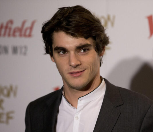 RJ Mitte, Breaking Bad Actor, Dies at 34 in Texas